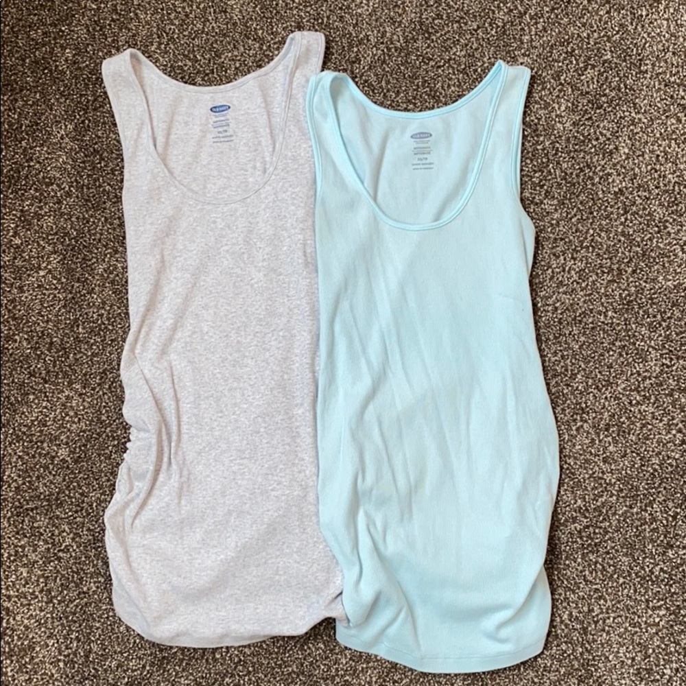 Maternity tank top bundle